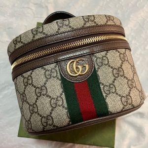 Brand new Gucci Ophidia cosmetic case.